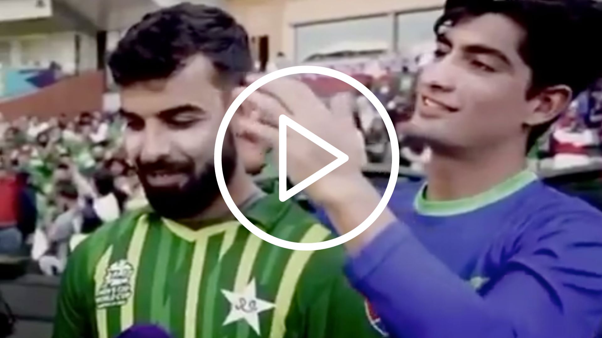 [Watch] Shadab Khan Welcomes Naseem Shah At Islamabad United In SRK’s 'Main Hoon Na' Style